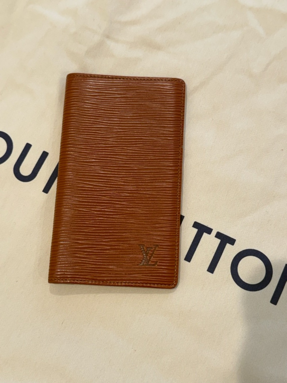 Louis Vuitton orange Epi Leather Card Wallet
